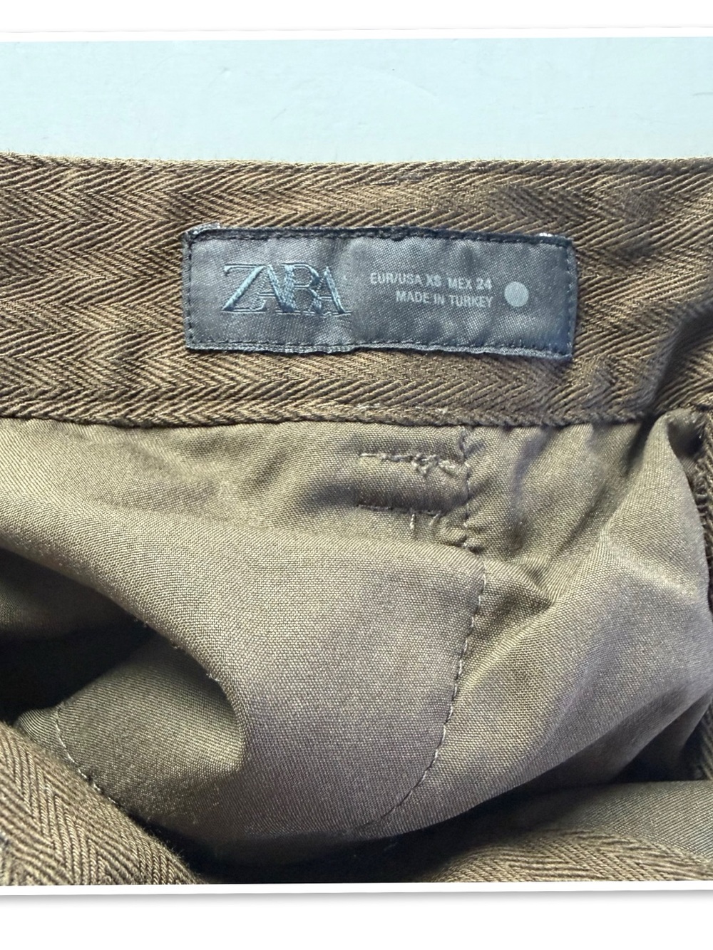 Zara High-Rise Barrel Leg Pants - Picture 11 of 12